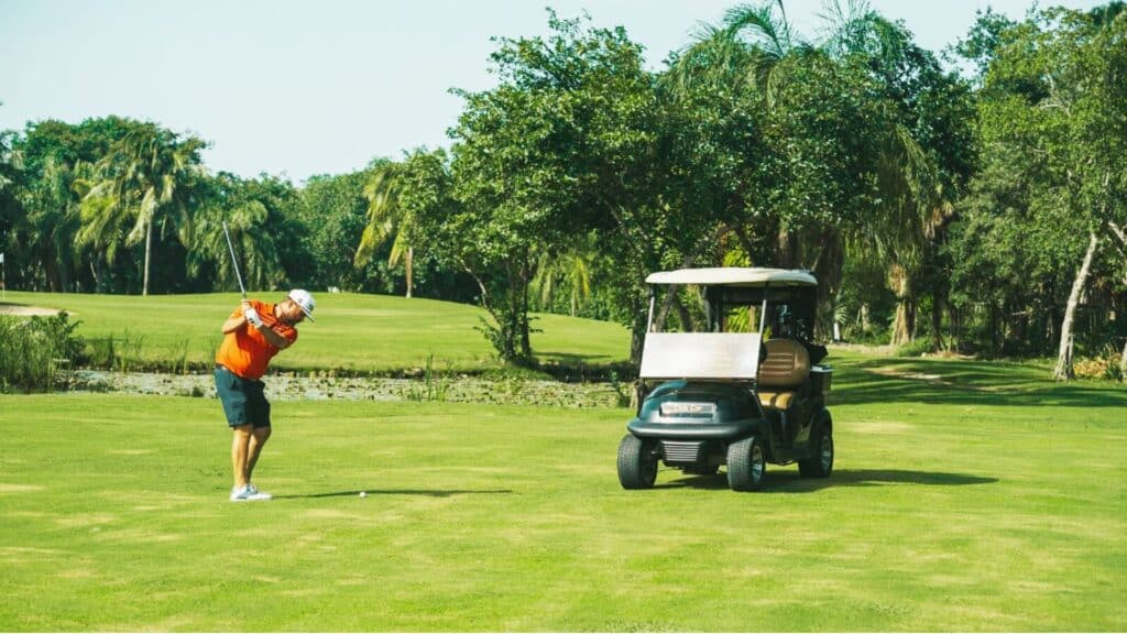 Golfing in Puerto Aventuras