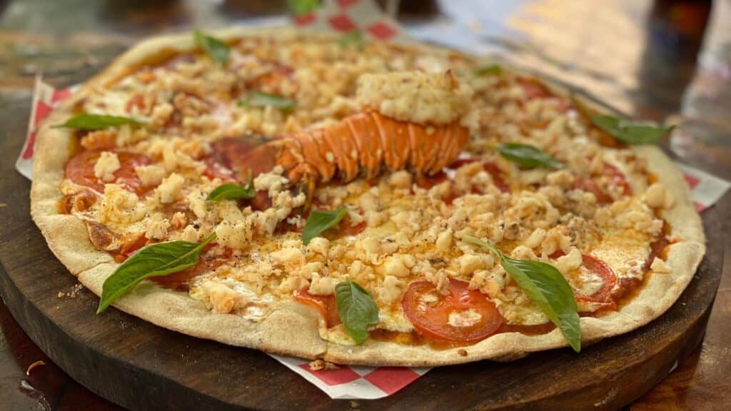 Roots lobster pizza a la lena